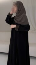 عباية كريب أسود مع قيطان