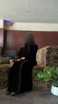 عباية مخمل ورد